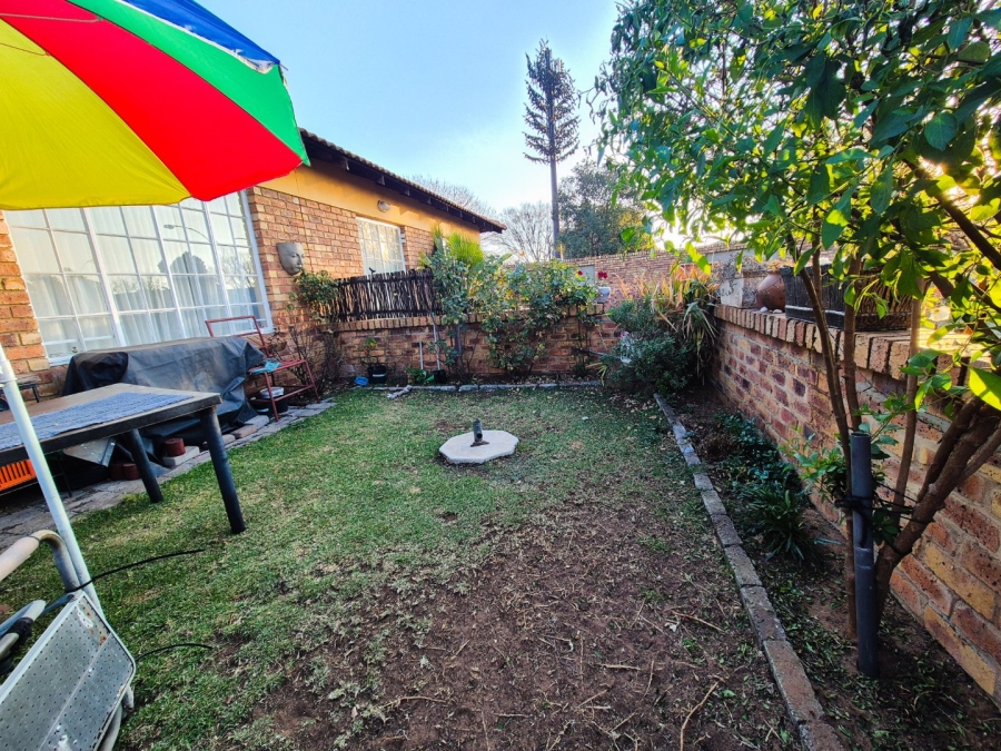 2 Bedroom Property for Sale in Vaalpark Free State